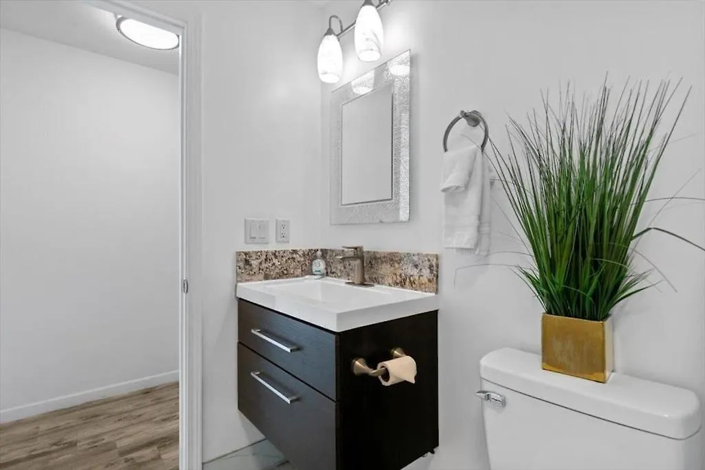 Unit 19 Maui Ohana Modern Studio Wailuku Apartment